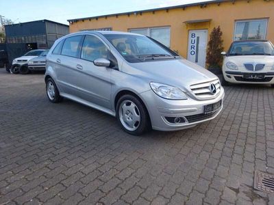 gebraucht Mercedes B200 CDI Tüv 10/25 klima S.heizung Alu AHK NAVI