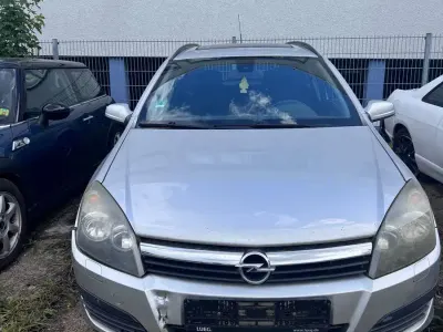 Gebraucht Opel Astra Cosmo 105 PS (77 kW) 2006 Silber Kombi