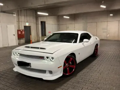 Usata Dodge Challenger 309 CV (227 kW) 2015 Bianco Coupé