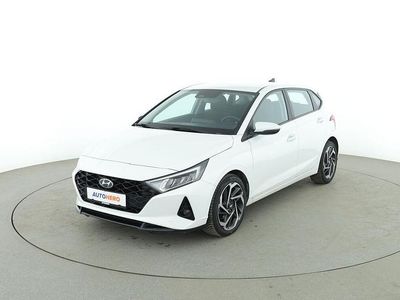 Gebraucht Hyundai i20 Intro Edition 101 PS (74 kW) 2021 Weiß Kleinwagen