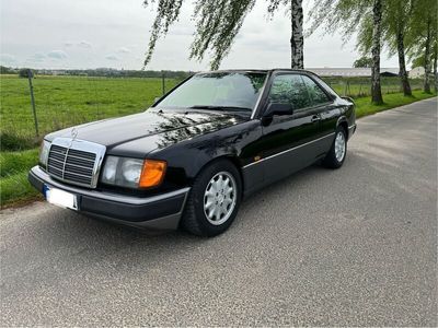 Mercedes E300