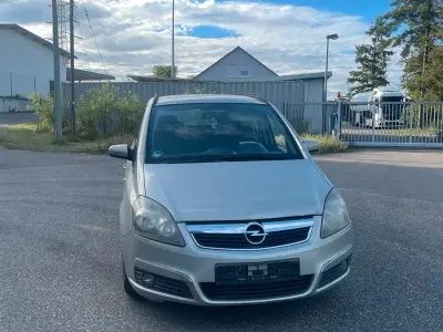 Gebraucht Opel Zafira 150 PS (110 kW) 2005 Beige Van / Kleinbus