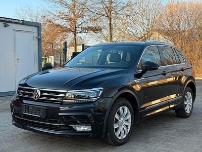 Schwarz Gebraucht 2016 VW Tiguan R-line SUV | 19.999 € (Superpreis)