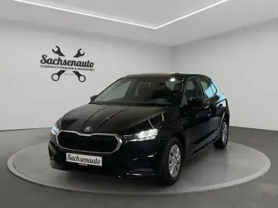 Używany Skoda Fabia 65 KM (47 kW) 2022 Czarny Hatchback