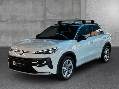 Gebraucht VW T-Roc Cabriolet Life 150 PS (110 kW) 2026 Weiß SUV