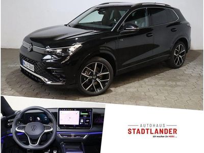 Grenadillschwarz Gebraucht 2025 VW Tiguan R-line SUV | 50.990 € (Fairer Preis)