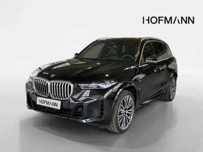 Neu BMW X5 Sport Line 298 PS (219 kW) 2026 Saphirschwarz metallic SUV