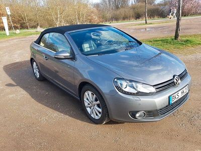 Gebraucht VW Golf Cabriolet Exclusive 140 PS (102 kW) 2013 Grau Cabrio