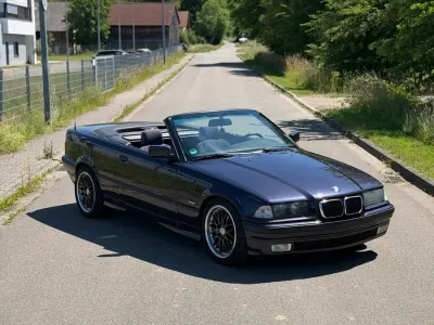 Gebraucht BMW 320 Cabriolet 150 PS (110 kW) 1997 Violet Cabrio