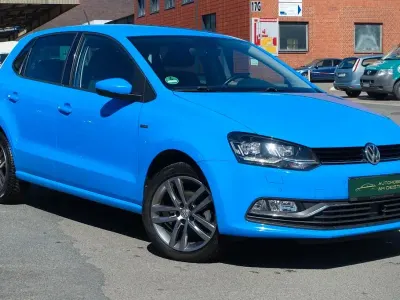 Gebraucht VW Polo LOUNGE 90 PS (66 kW) 2015 Blau Limousine