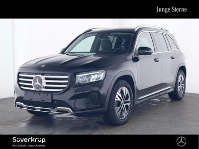 Mercedes GLB220