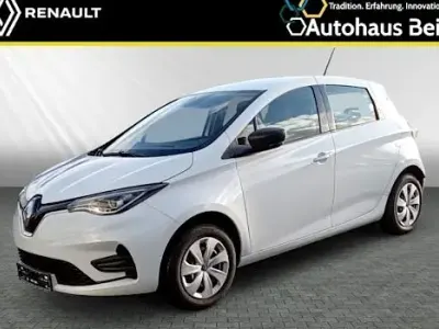 Second-hand Renault Zoe Life 79 kW (108 CP) 2021 Alb Hatchback