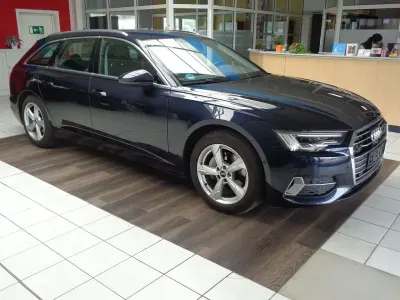 Gebraucht Audi A6 Sport 204 PS (150 kW) 2020 Firmamentblau metallic Kombi