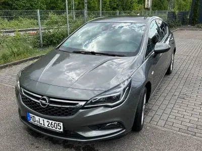 Gebraucht Opel Astra Innovation 150 PS (110 kW) 2017 Grau Limousine