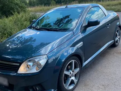 Gebraucht Opel Tigra 125 PS (91 kW) 2006 Grau Cabrio