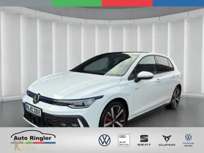 Second-hand VW Golf VIII Business 272 CP (200 kW) 2024 Alb Berlinǎ