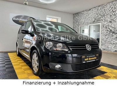 Gebraucht VW Touran Life 140 PS (102 kW) 2014 Schwarz Van / Kleinbus