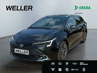 Gebraucht Toyota Corolla Team 140 PS (102 kW) 2025 Black mica / ink Kombi