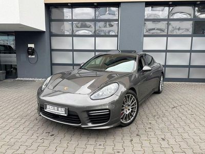 Porsche Panamera GTS