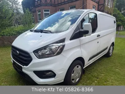 Gebraucht Ford Transit Custom 131 PS (96 kW) 2021 Weiß Van / Kleinbus