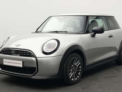 Grau Gebraucht 2024 Mini Cooper Classic Kleinwagen | 26.909 € (Fairer Preis)