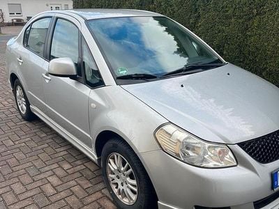 Gebraucht Suzuki SX4 107 PS (78 kW) 2009 Silber Limousine