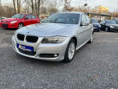 Gebraucht BMW 320 177 PS (130 kW) 2009 Silber Kombi