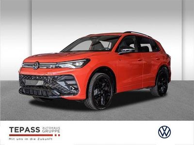 Gebraucht VW Tiguan Style 193 PS (141 kW) 2024 Rot SUV