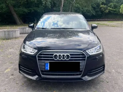 Gebraucht Audi A1 Sportback 95 PS (69 kW) 2018 Schwarz Kleinwagen