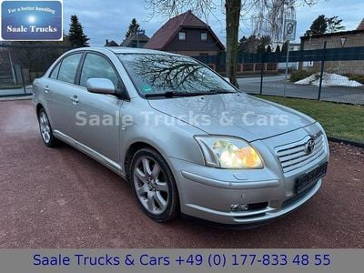 Silber Gebraucht 2004 Toyota Avensis Limousine | 3.400 € (Guter Preis)