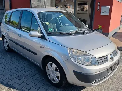 Gebraucht Renault Grand Scénic II Exception 111 PS (81 kW) 2006 Silber Van / Kleinbus