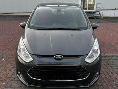 Gebraucht Ford B-MAX Titanium 125 PS (91 kW) 2016 Grau Van / Kleinbus