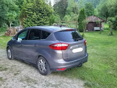 Gebraucht Ford C-MAX Titanium 140 PS (102 kW) 2015 Braun Van / Kleinbus