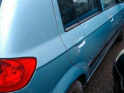 Second-hand Hyundai Getz 67 CP (49 kW) 2006 Albastru Hatchback