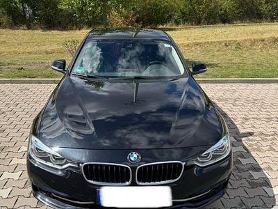 BMW 330e