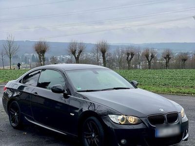 gebraucht BMW 320 d E92 Coupe, M-Paket, Navi, Leder, TÜV