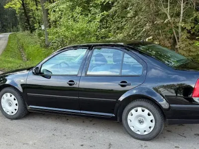 Brugt VW Bora Basis 75 HK (55 kW) 2000 Sort Sedan