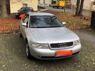 Gebraucht Audi A4 90 PS (66 kW) 2000 Silber Limousine
