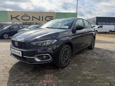 Gebraucht Fiat Tipo Urban 131 PS (96 kW) 2025 Schwarz Limousine