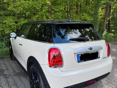 Gebraucht Mini Cooper D 116 PS (85 kW) 2015 Weiß Kleinwagen
