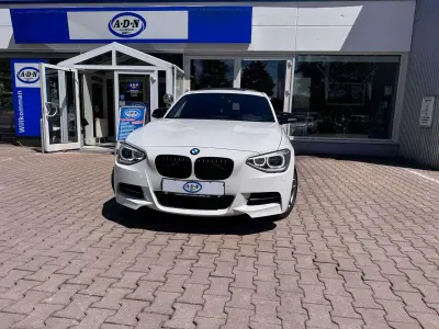 Gebraucht BMW 135 320 PS (235 kW) 2015 Alpinweiss iii Kleinwagen