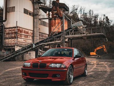 Usata BMW 323 M Sport 171 CV (125 kW) 2000 Rosso Berlina