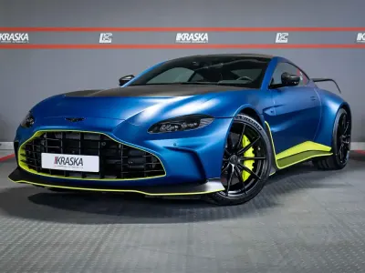 Gebraucht Aston Martin V12 Vantage 700 PS (514 kW) 2022 Satin ming blue Coupé
