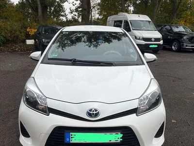 Toyota Yaris Hybrid