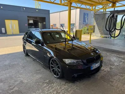 Gebraucht BMW 320 Performance 177 PS (130 kW) 2009 Schwarz Kombi