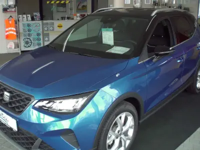 Gebraucht Seat Arona FR 110 PS (80 kW) 2022 Saphirblau (metallic) SUV