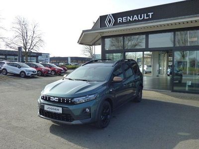 Neu Dacia Jogger Extreme 158 PS (116 kW) 2026 Zedergrün Van / Kleinbus