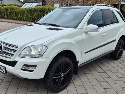 Gebraucht Mercedes ML350 231 PS (169 kW) 2011 Weiß SUV