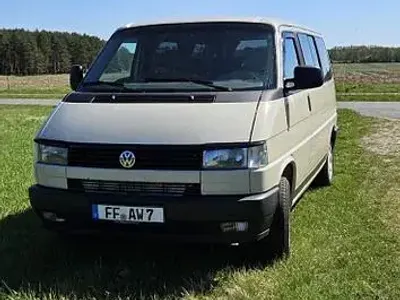 Gebraucht VW T4 110 PS (80 kW) 1993 Beige Van