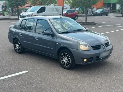 Gebraucht Renault Clio II 68 PS (50 kW) 2007 Blau Limousine
